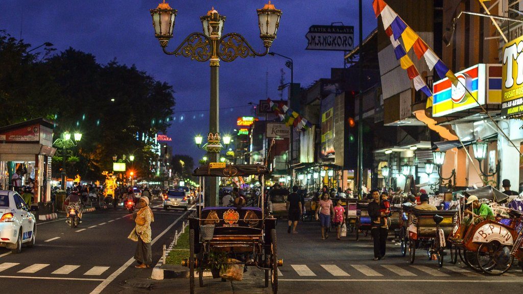 Malioboro: Surga Belanja, Kuliner, dan Budaya di Jantung Yogyakarta!