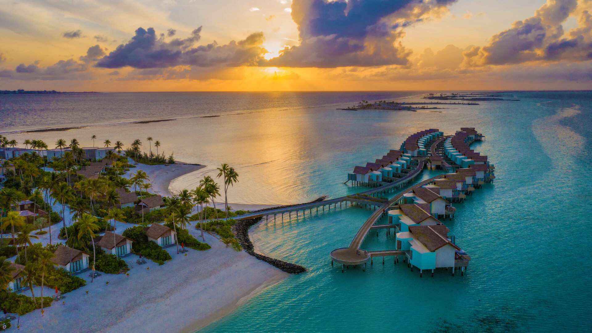 Menjelajahi Surga Dunia di Maldives Bersama BOI Tour & Travel