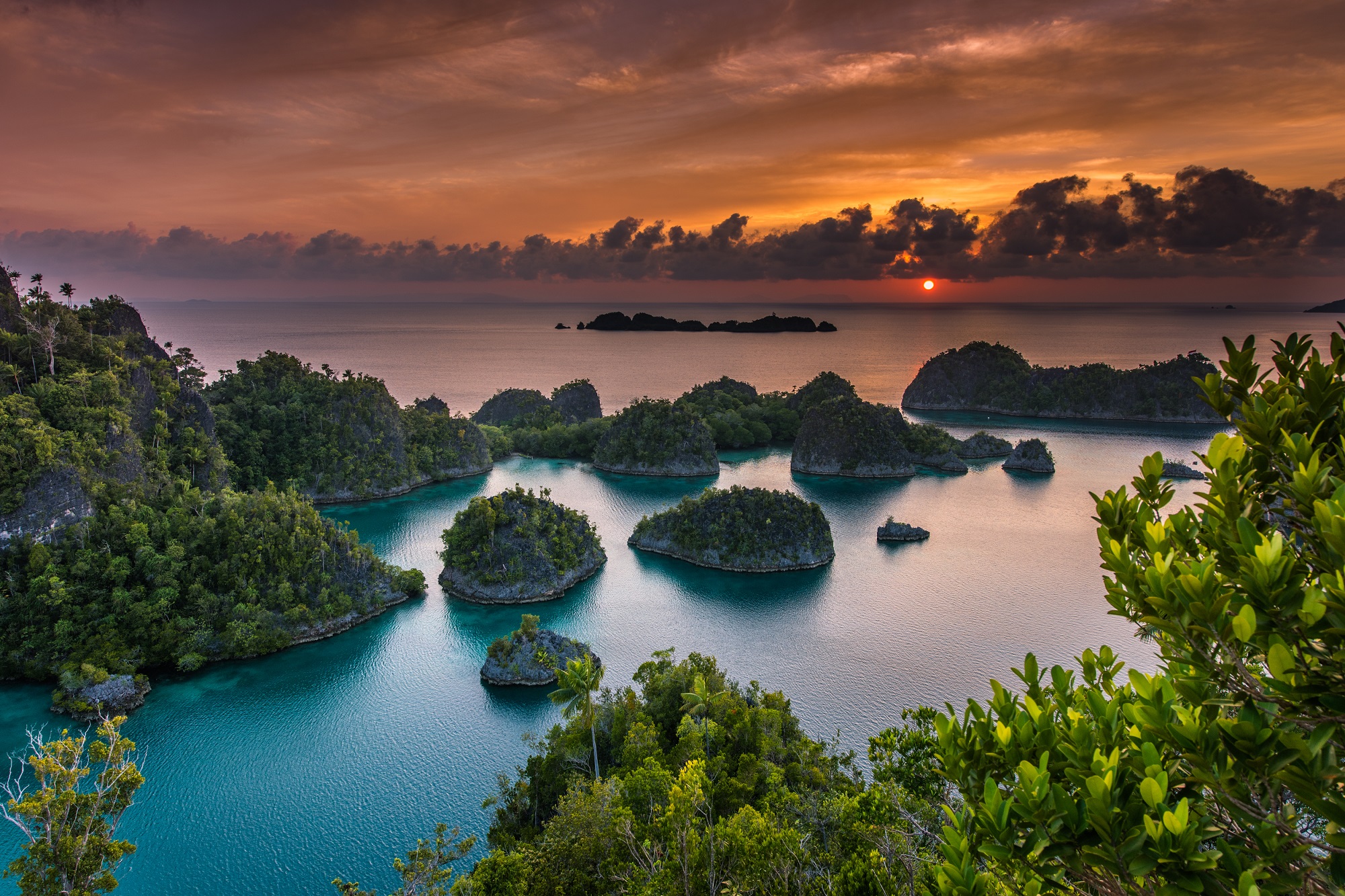 Petualangan Eksotis di Raja Ampat Bersama BOI Tour & Travel