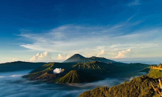 Pesona Magis Dataran Tinggi Dieng: Liburan Tak Terlupakan Bersama BOI Tour & Travel